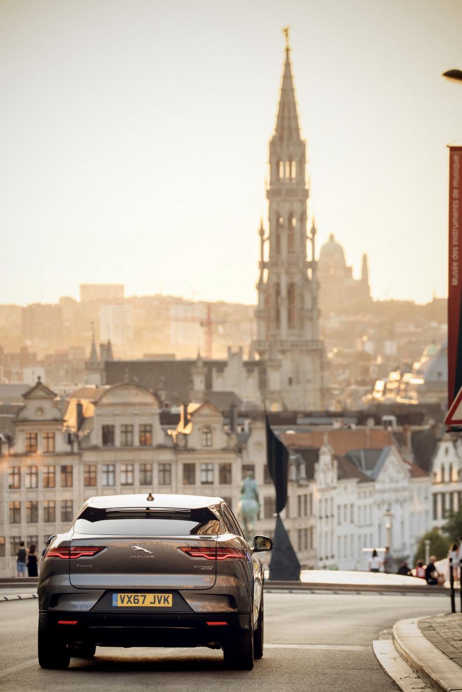  Jaguar I-Pace EV400 AWD HSE 2018 года  (WW) (фото 97 из 114)